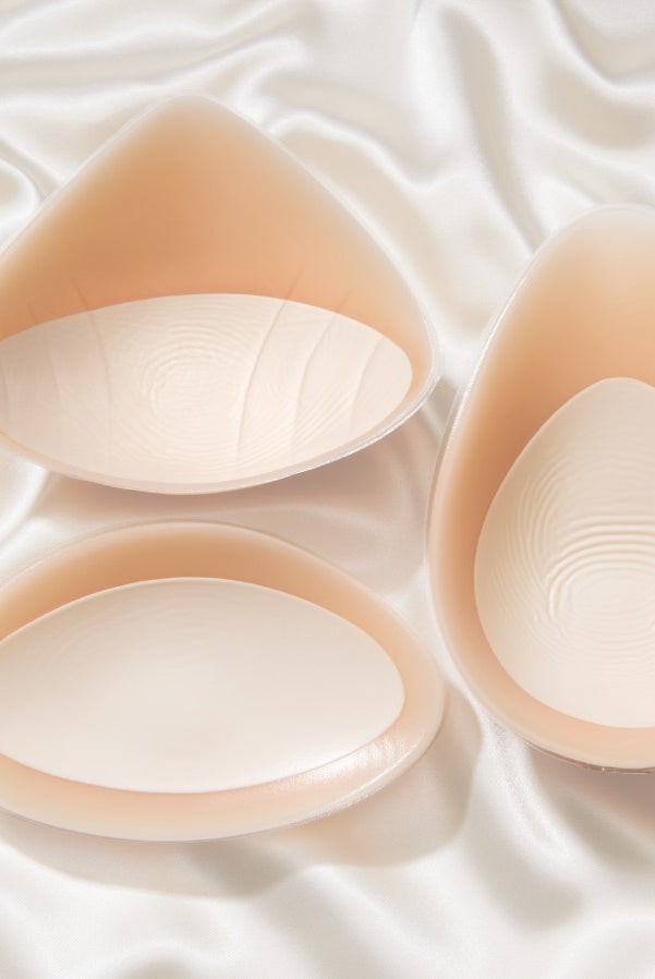 Amoena_Balance_Contact_Varia_External_Breast_Prostheses