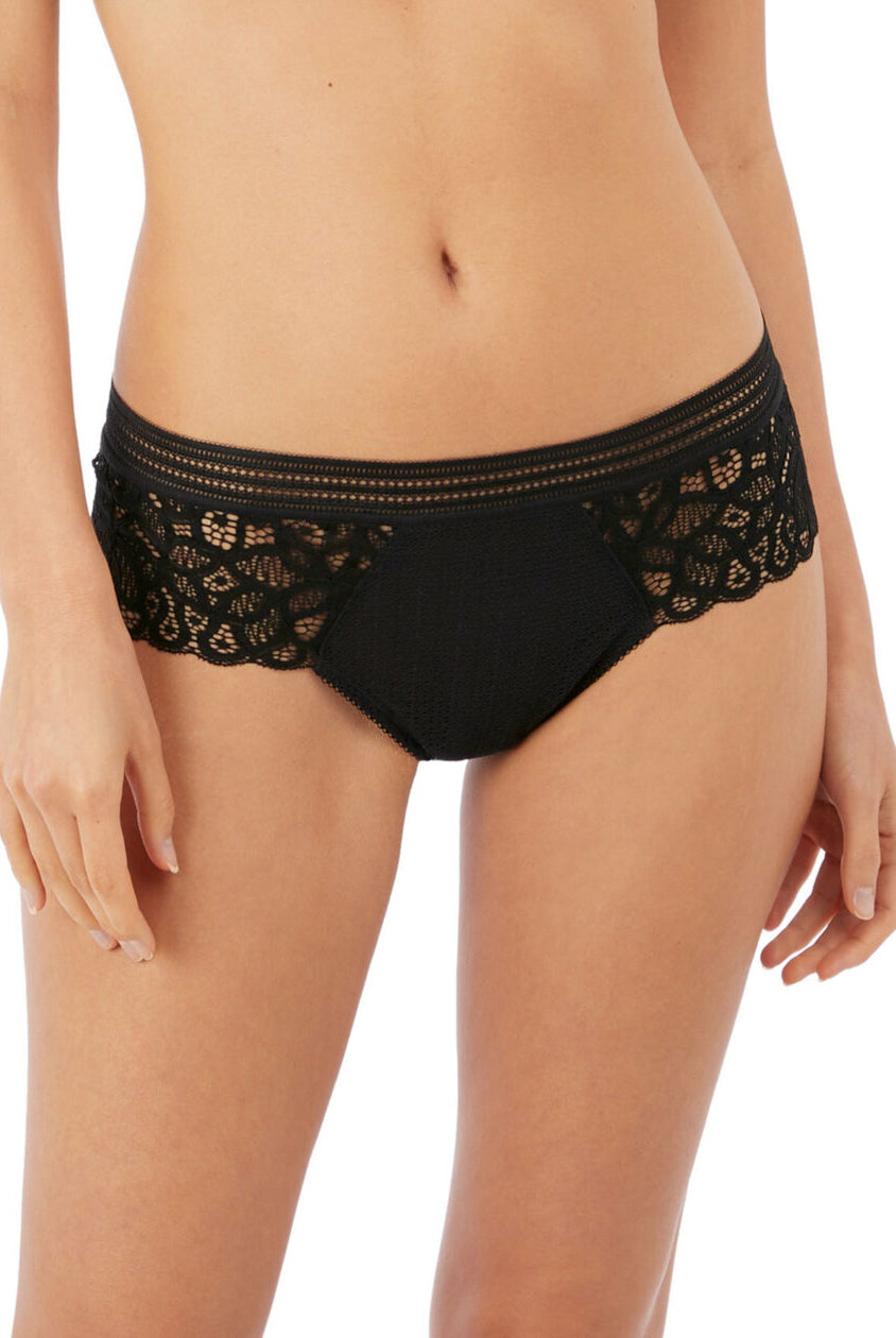 Wacoal Lingerie new style Raffine Tanga in Black. Style numbe WE148007-