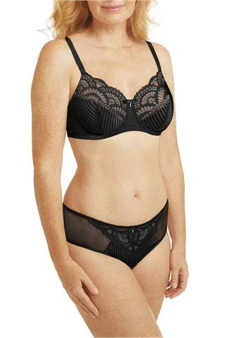 Amoena Karolina Collection